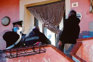 Uccise il padre a martellate, graziato