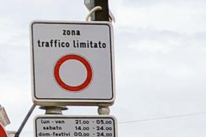 Arriva il limite di velocità ai 30 all’ora