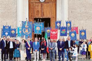 Fidas in corteo per i suoi 50