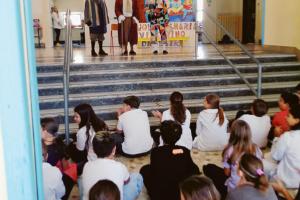 Il teatro tra i banchi di scuola