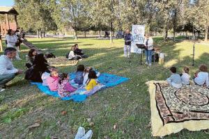 Dan Brown in scena al parco
