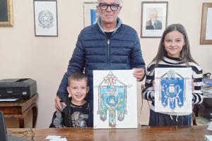 Alex e Alessia firmano il logo
