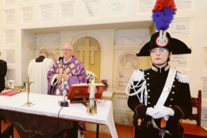 Monito contro il “ricordo privato”