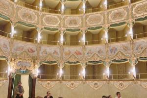 L’assaggiatrice è sul palco