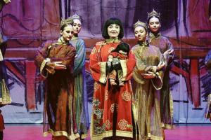 Da Macao al palco del Sociale