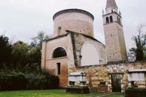 Studenti apprendisti ciceroni