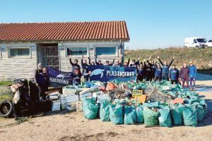 Una tonnellata di rifiuti in meno