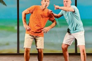 Una vacanza con un duo comico