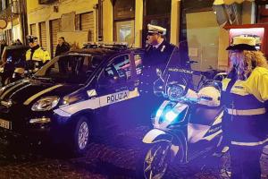 La polizia locale fa le notti a Natale