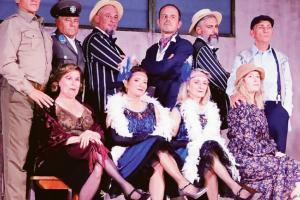 Fare teatro per resistere alla guerra