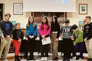 Gli studenti danno una lezione