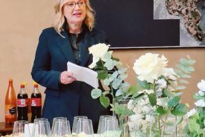 Roberta saluta i colleghi dopo 39 anni