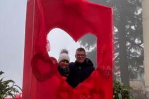 Un grande cuore per i selfie