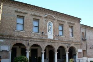 Un aiuto per le bollette dei rifiuti