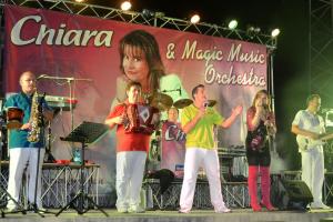 Chiara, 50 anni in musica