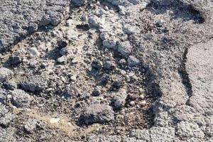 Troppe buche: pericolo in strada