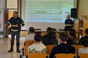 In cattedra gli agenti della stradale