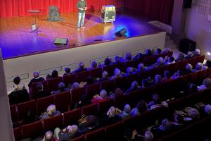 Manera fa sold out al Don Gino Tosi