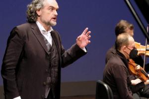 Il basso Riccardo Zanellato alla Scala con la Turandot