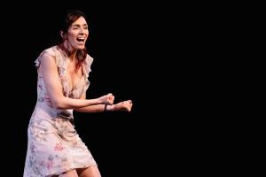 Ironia e riflessione col Seno di poi