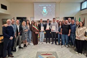 Borse di studio ai laureati