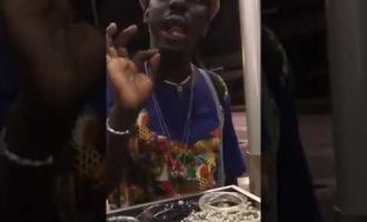 "Mi so Veneto e ti?" IL VIDEO dell'ambulante che fa impazzire il web