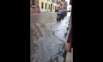 Strade come fiumi - Maltempo in gran parte del Nord-est.