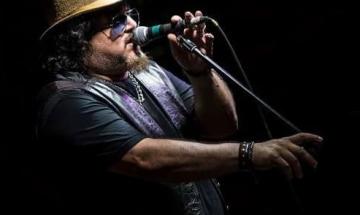 Caruso tra rock e Zucchero
