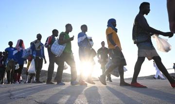 Lega, stretta sulla cittadinanza