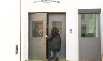 "Solo chi non sa nulla della citt&agrave; pu&ograve; esserne felice..."