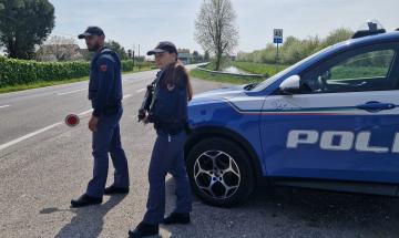 Multe, patenti ritirate e auto sequestrate