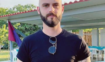 Loreo ultimamente con il braccino corto