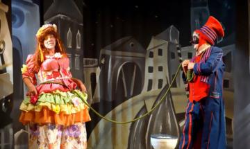 Il palco accoglie il teatro amatoriale