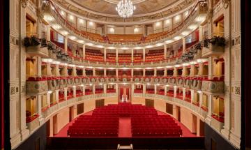 Influencer all&rsquo;Opera. Letteralmente