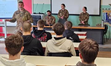 Par&agrave; in aula, la Flc Cgil attacca