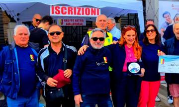 La carica solidale dei trecento