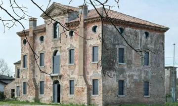 Palazzo Corni rinasce con la mostra