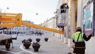 La città si prepara al Natale