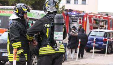Incendio in centro, allarme e soccorsi