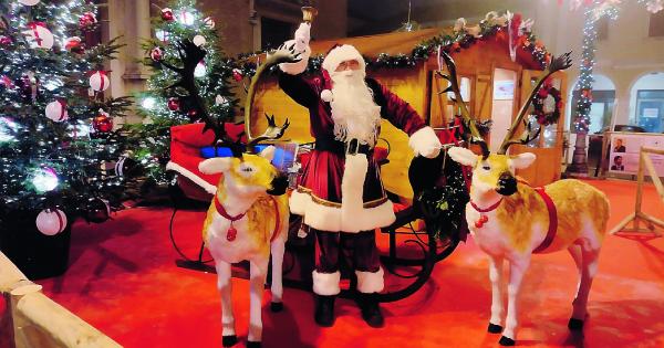 La letterina: “Babbo Natale, manda via il Covid” - La Voce di ...