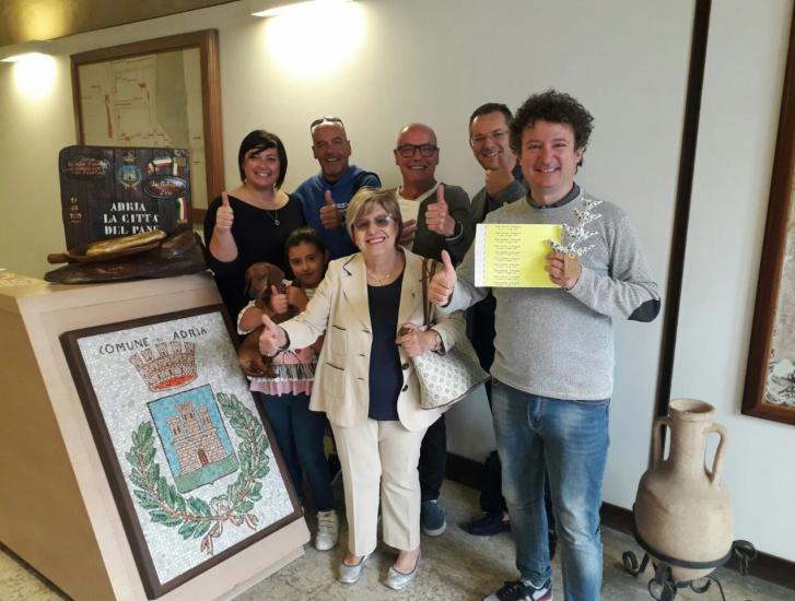 Corre 600 chilometri contro il cancro