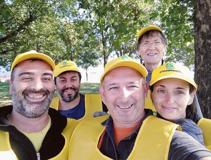 Pure la giunta pulisce il paese