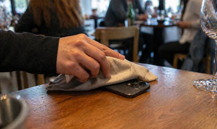 Ecco come ti rubano l'I - Phone