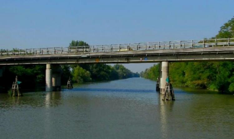 Ponte sulla Ss16, partono i lavori