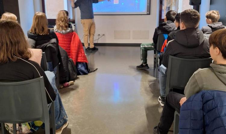 Studenti contro il fumo