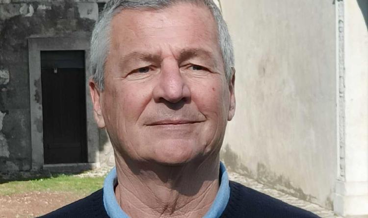 &ldquo;Frena il camper, pioppo in crisi&rdquo;