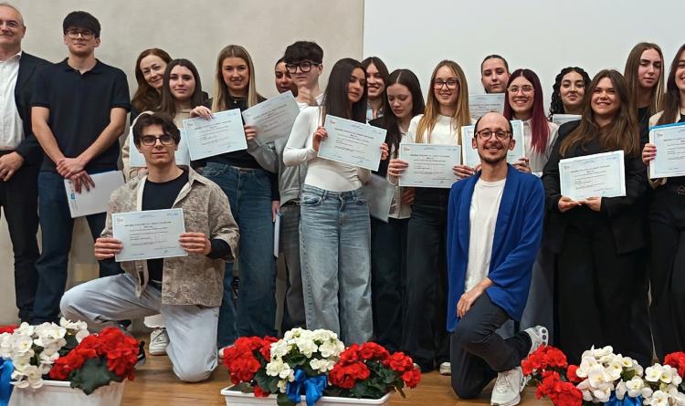 Grande festa per la certificazione