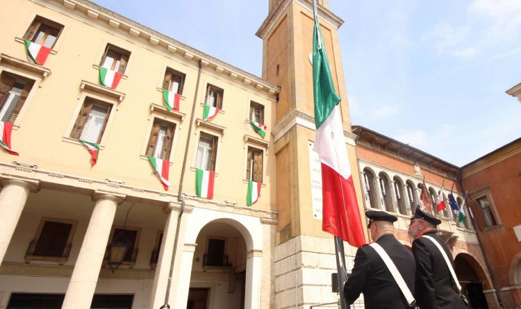 Festa della Liberazione, cerimonia in centro