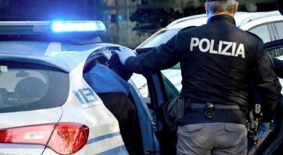 Preso con mezzo chilo di cocaina nel furgone