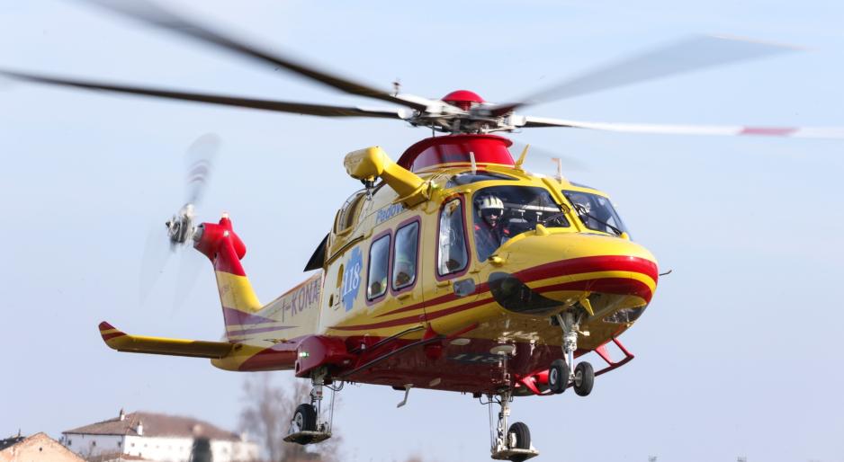 Bimbo in bici investito accorre l&rsquo;elisoccorso